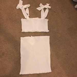 LF 2 piece white set